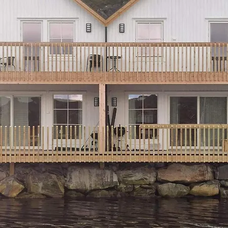 6 Person In Kverva Casa de Férias