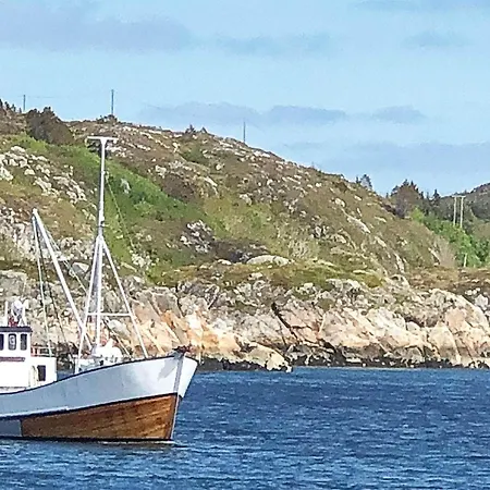 6 Person In Kverva בית נופש