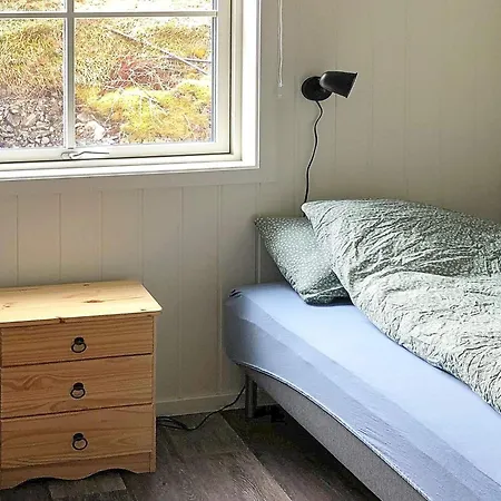 Feriehus 6 Person In Kverva